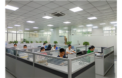 如何選購自動貼膜機(jī)